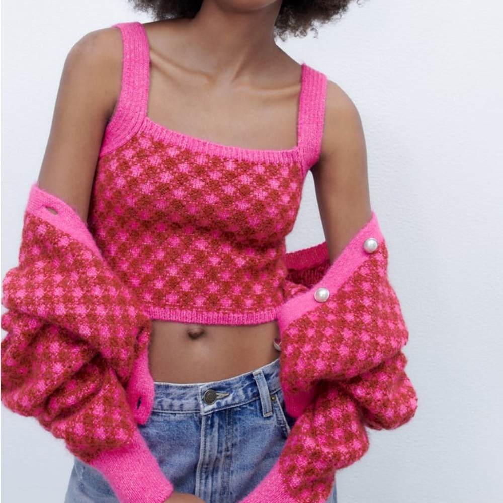 NWT Plaid Knit Top
